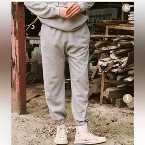 The GREAT The Men’s Gray Stadium Sweatpant, EUC, Size 1 or Small, MSRP $165